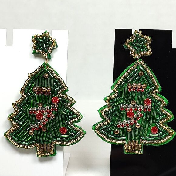 Handmade Beaded Xmas Holiday Seasonal Christmas Tree Post Earrings Multicolor - Picture 6 of 14
